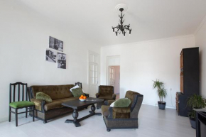 GrandCandy Self Checkin Apartments Central Yerevan